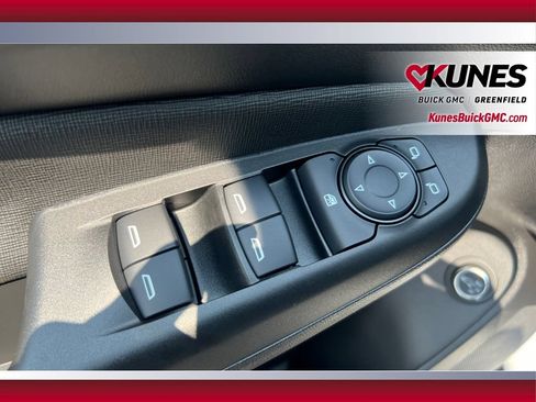 New 2026 Buick Envista Preferred w/ Convenience I Package FWD image 18