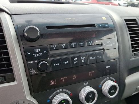 Used 2008 Toyota Sequoia SR5 image 3