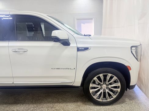 Certified 2021 GMC Yukon Denali w/ Denali Premium Package image 8