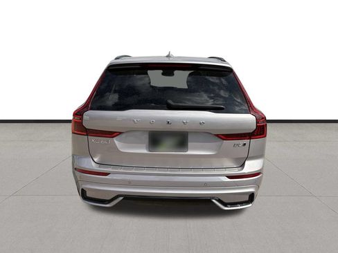 Used 2026 Volvo XC60 B5 Plus AWD/4WD image 6