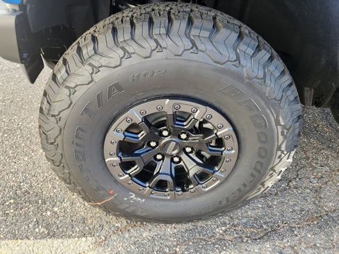 New 2025 Ford Bronco Raptor image 19