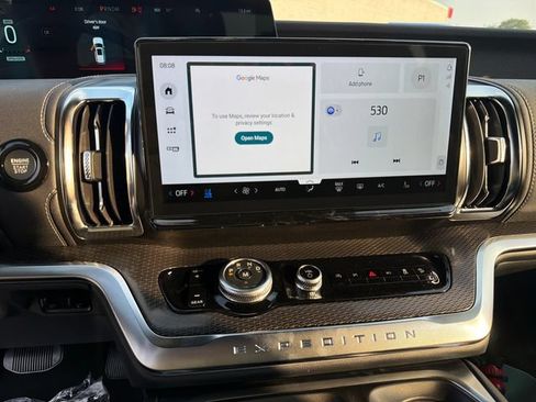 New 2027 Ford Expedition Platinum w/ Stealth Appearance Package AWD/4WD image 21