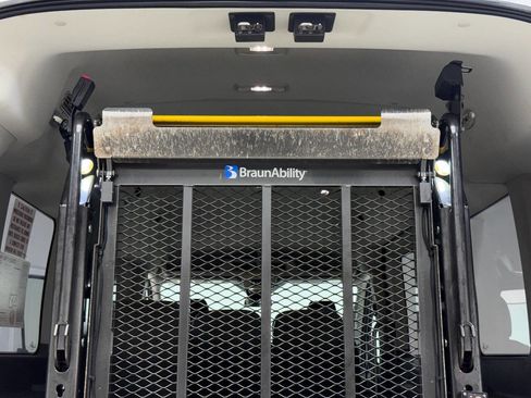 Used 2021 Ford Transit 350 XL RWD image 45