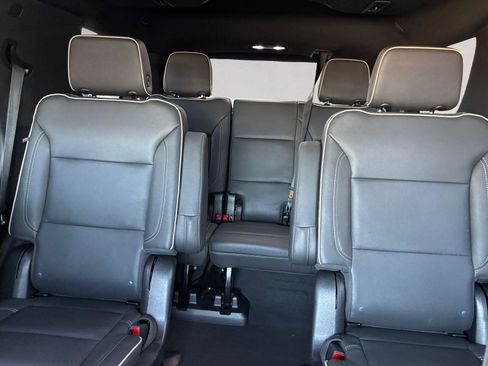 Certified 2023 GMC Yukon SLT image 13