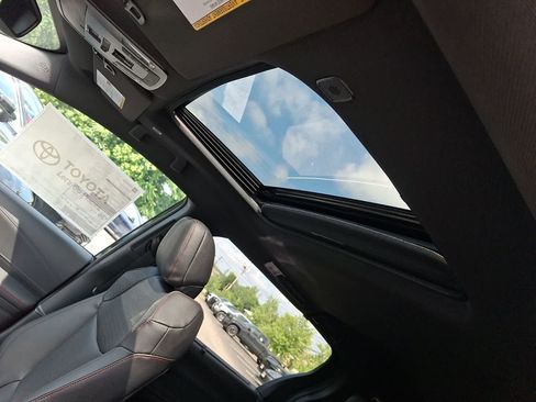 New 2026 Toyota Sienna Platinum AWD/4WD image 13