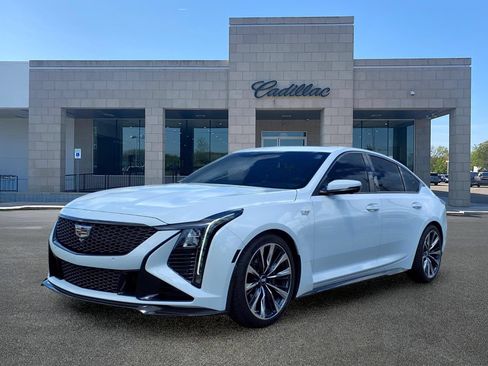 Used 2026 Cadillac CT5 V Blackwing w/ Carbon Fiber 2 Package RWD image 1