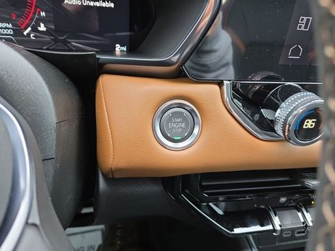 Used 2026 GMC Canyon AT4 image 20