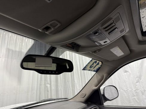 Used 2013 Chevrolet Tahoe LT image 29