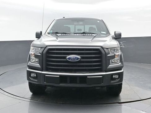 Used 2017 Ford F150 XLT w/ Equipment Group 302A Luxury image 18
