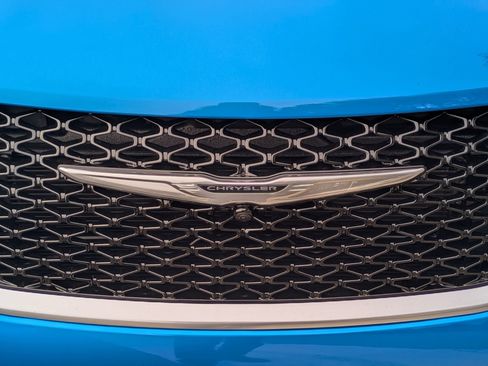 New 2026 Chrysler Pacifica Pinnacle FWD image 59
