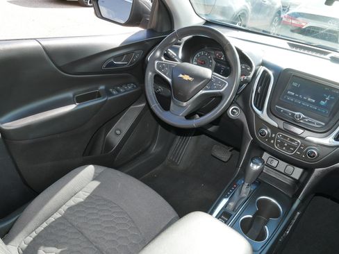 Used 2018 Chevrolet Equinox LT AWD/4WD image 9