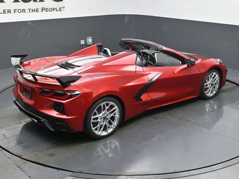 New 2027 Chevrolet Corvette Stingray Convertible w/ Stealth Interior Trim Package RWD image 20