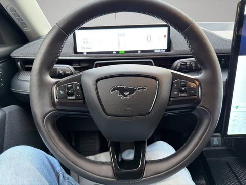 Used 2021 Ford Mustang Mach-E Premium image 14