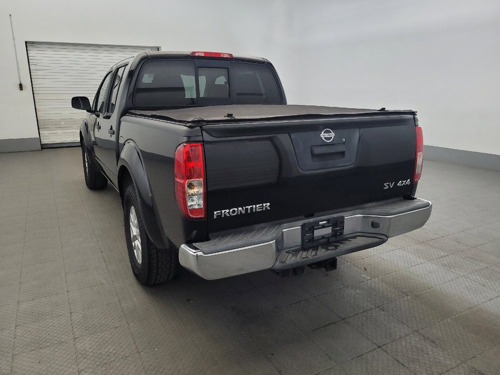 Used 2017 Nissan Frontier SV AWD/4WD image 6