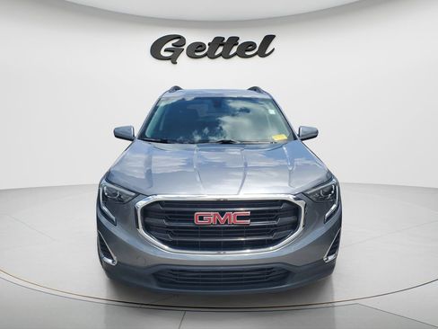 Used 2019 GMC Terrain SLE w/ Driver Convenience Package FWD image 2
