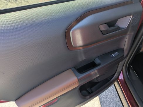 Certified 2025 Ford Bronco Sport Outer Banks w/ Outer Banks Tech Package+ image 27