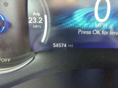 Used 2023 Chrysler Pacifica Limited image 14