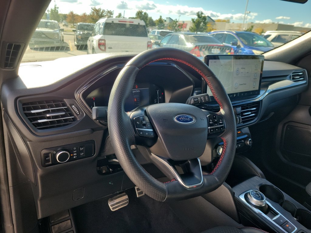 Used 2024 Ford Escape ST-Line w/ Tech Pack #1 AWD/4WD image 21