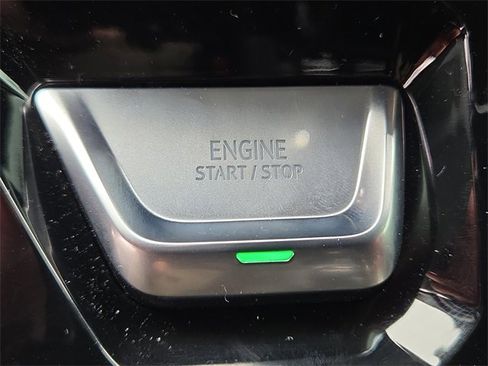 Used 2025 GMC Sierra 1500 Denali w/ Denali Reserve Package image 10