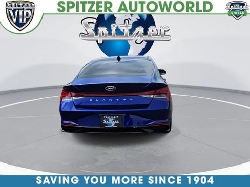 Used 2022 Hyundai Elantra SEL w/ Convenience + Premium Package FWD image 7