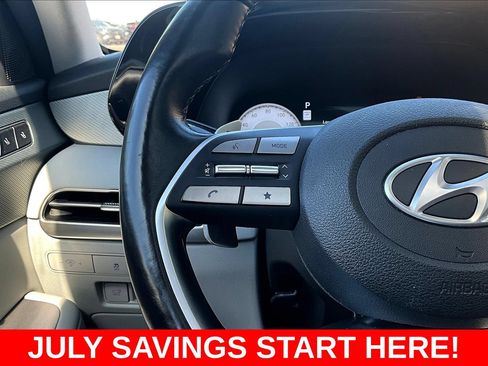 Used 2024 Hyundai Palisade SEL FWD image 15