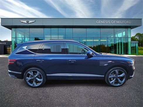 Used 2025 Genesis GV80 3.5T Prestige image 4