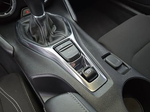 Used 2019 Chevrolet Camaro LS image 17