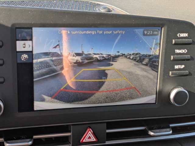 Used 2026 Hyundai Elantra SE FWD image 20