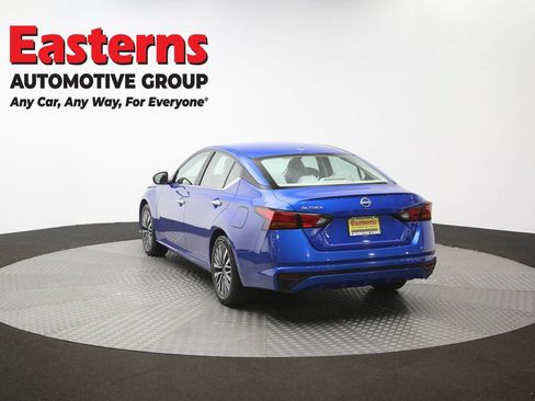 Used 2025 Nissan Altima 2.5 SV FWD image 64