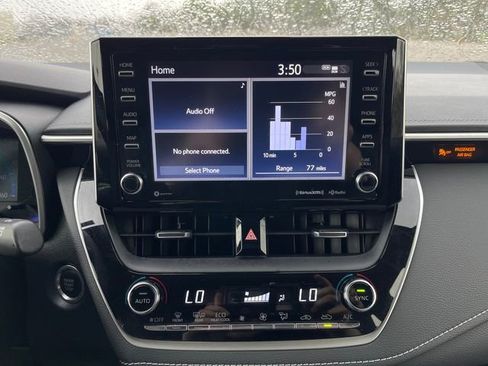 Used 2022 Toyota Corolla XSE image 24