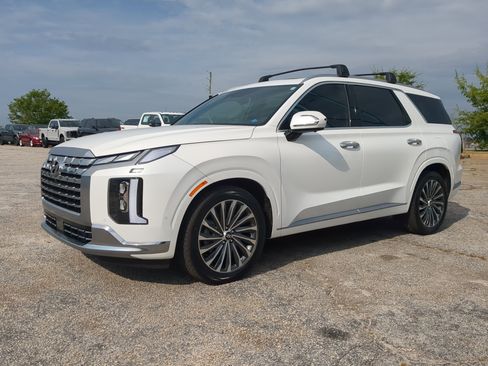 Used 2024 Hyundai Palisade Calligraphy AWD/4WD image 6