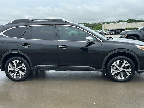 Used 2022 Subaru Outback Touring XT AWD/4WD image 14