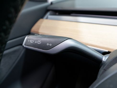 Used 2018 Tesla Model 3 Long Range image 26