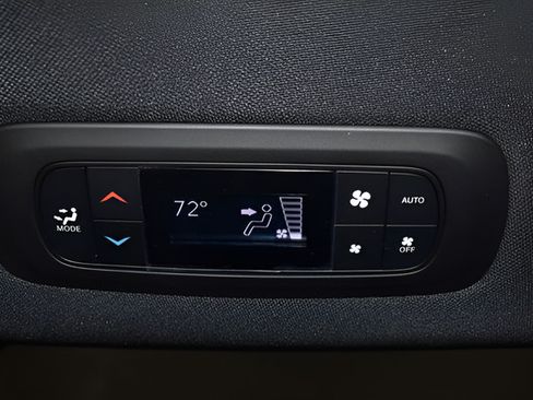 New 2026 Chrysler Pacifica Select w/ S Appearance Package FWD image 27