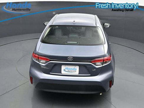 Used 2025 Toyota Corolla LE FWD image 23