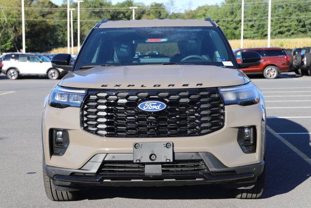 New 2027 Ford Explorer ST-Line w/ Premium Package AWD/4WD image 7
