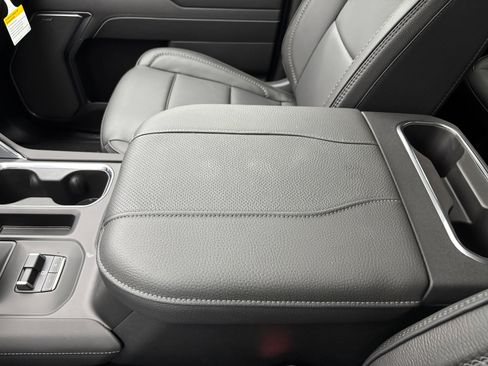 New 2026 GMC Sierra 1500 Denali AWD/4WD image 31