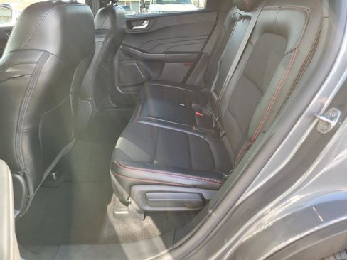 Used 2025 Ford Escape ST-Line image 13
