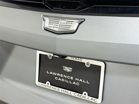 New 2025 Cadillac Optiq Luxury 1 image 18