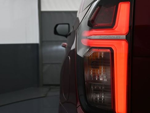 Used 2021 Chevrolet Tahoe RST w/ Luxury Package image 11