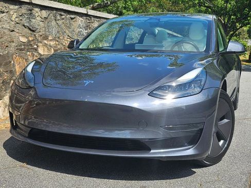 Used 2023 Tesla Model 3 Standard Range RWD image 69