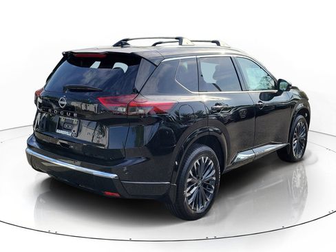 New 2026 Nissan Rogue Platinum AWD/4WD image 2