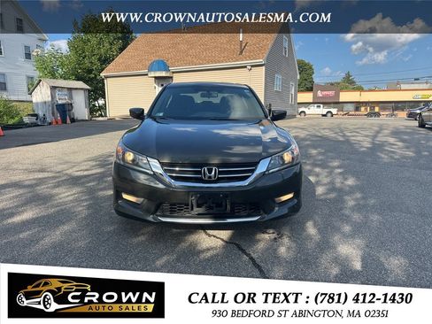 Used 2013 Honda Accord Sport image 2
