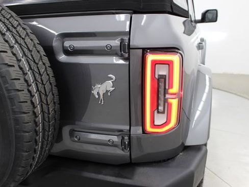 Used 2023 Ford Bronco Outer Banks AWD/4WD image 48