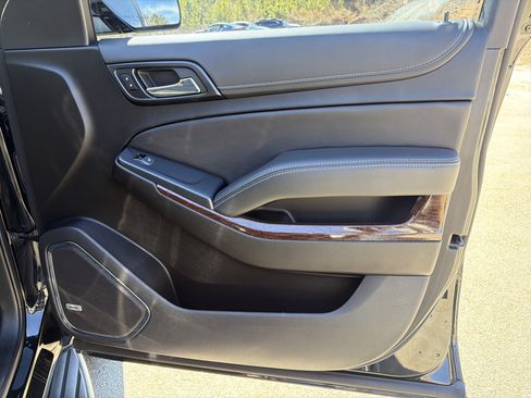 Used 2020 GMC Yukon XL SLT w/ Value Plus Edition image 14