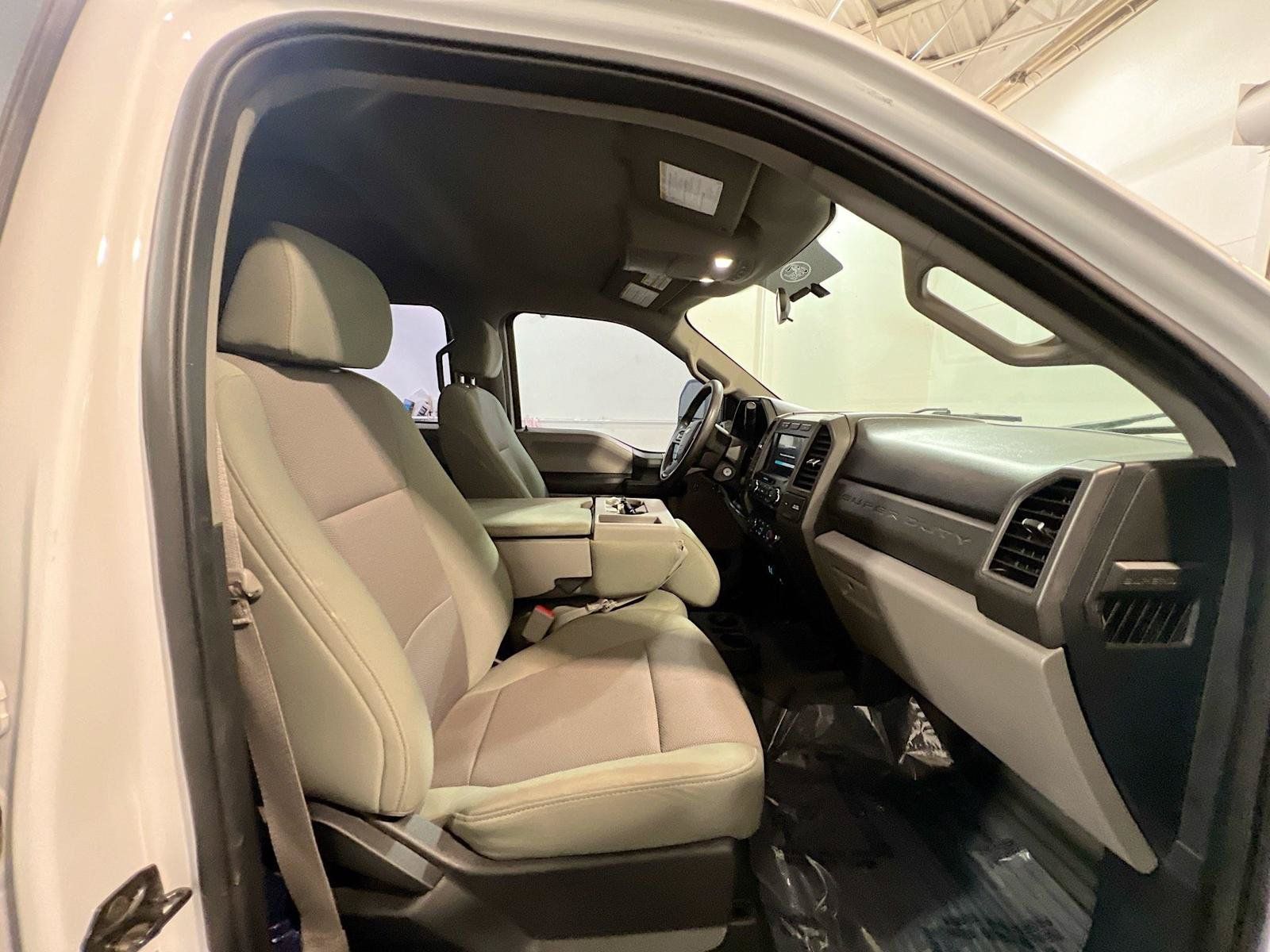 Used 2019 Ford F450 XL w/ STX Appearance Package AWD/4WD image 18