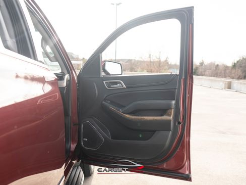 Used 2017 GMC Yukon Denali w/ Open Road Package image 45