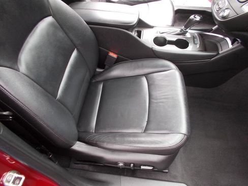 Used 2017 Chevrolet Malibu LT w/ Leather Package FWD image 19