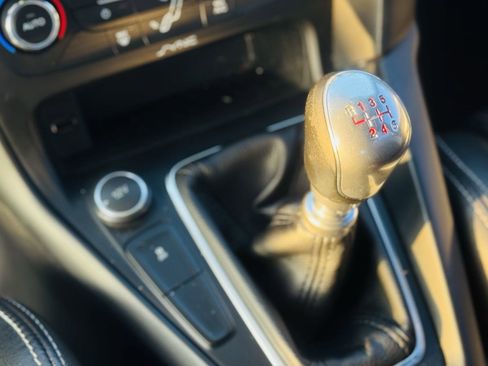 Used 2017 Ford Focus ST w/ Equipment Group 401A image 26