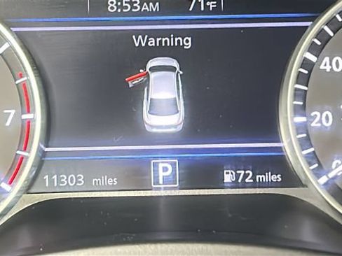 Used 2025 Nissan Sentra SV w/ All-Weather Package FWD image 18
